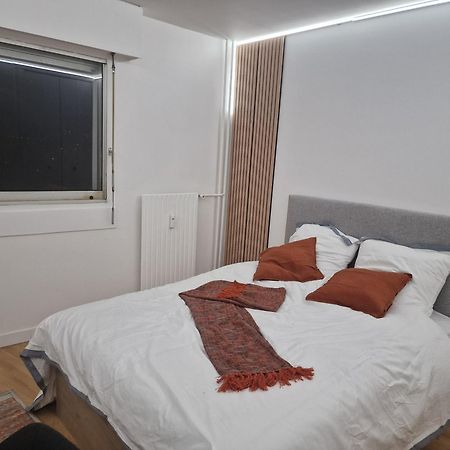 Une Chambre Dans Un Appartement - Luxary Calm Saint-Gratien  Ngoại thất bức ảnh